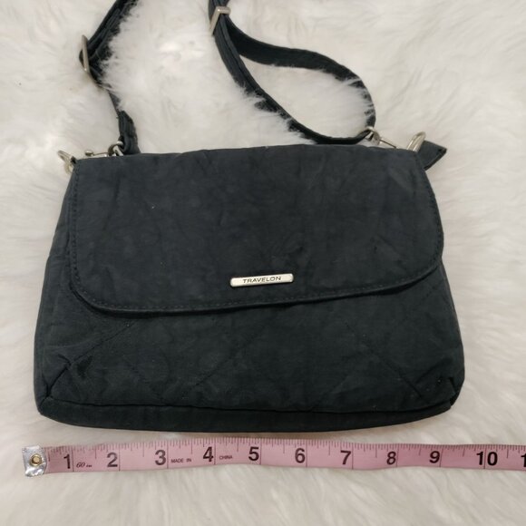 Travelon Exclusive Edition RFID Paisley Lining Black Quilted Crossbody Bag - Picture 9 of 11